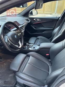 بي ام دبليو الفئة 2